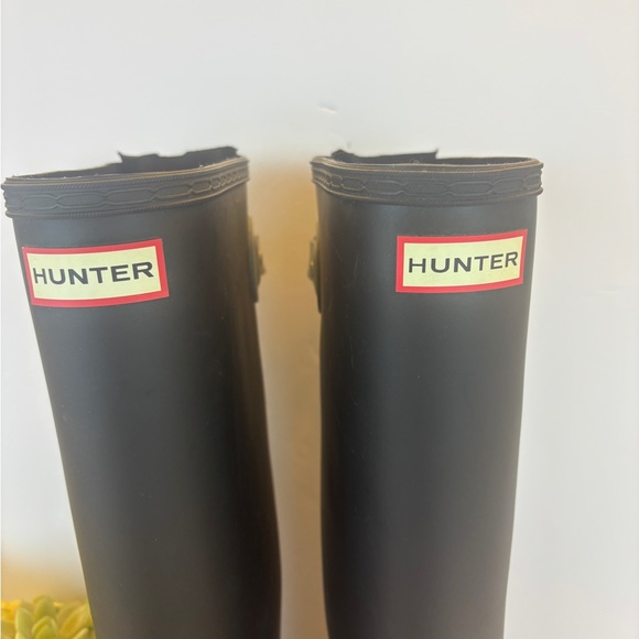 Hunter Black Rain Boots SIZE 8 tall retail $190 - Picture 4 of 14